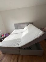 Bett mit Bettkasten & Matratze, 180x200, hellgrau, sehr gut