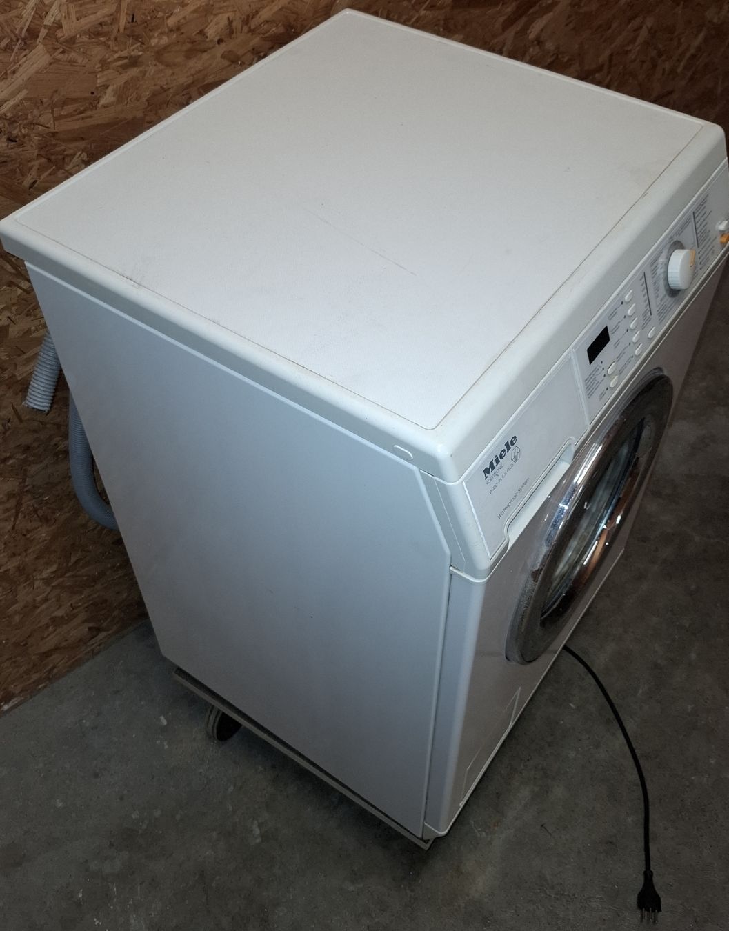 Miele Lavatrici: Waschmaschine Míele SOFTTRONIC – Usato da Sursee venduto da 4ng_77gs 3