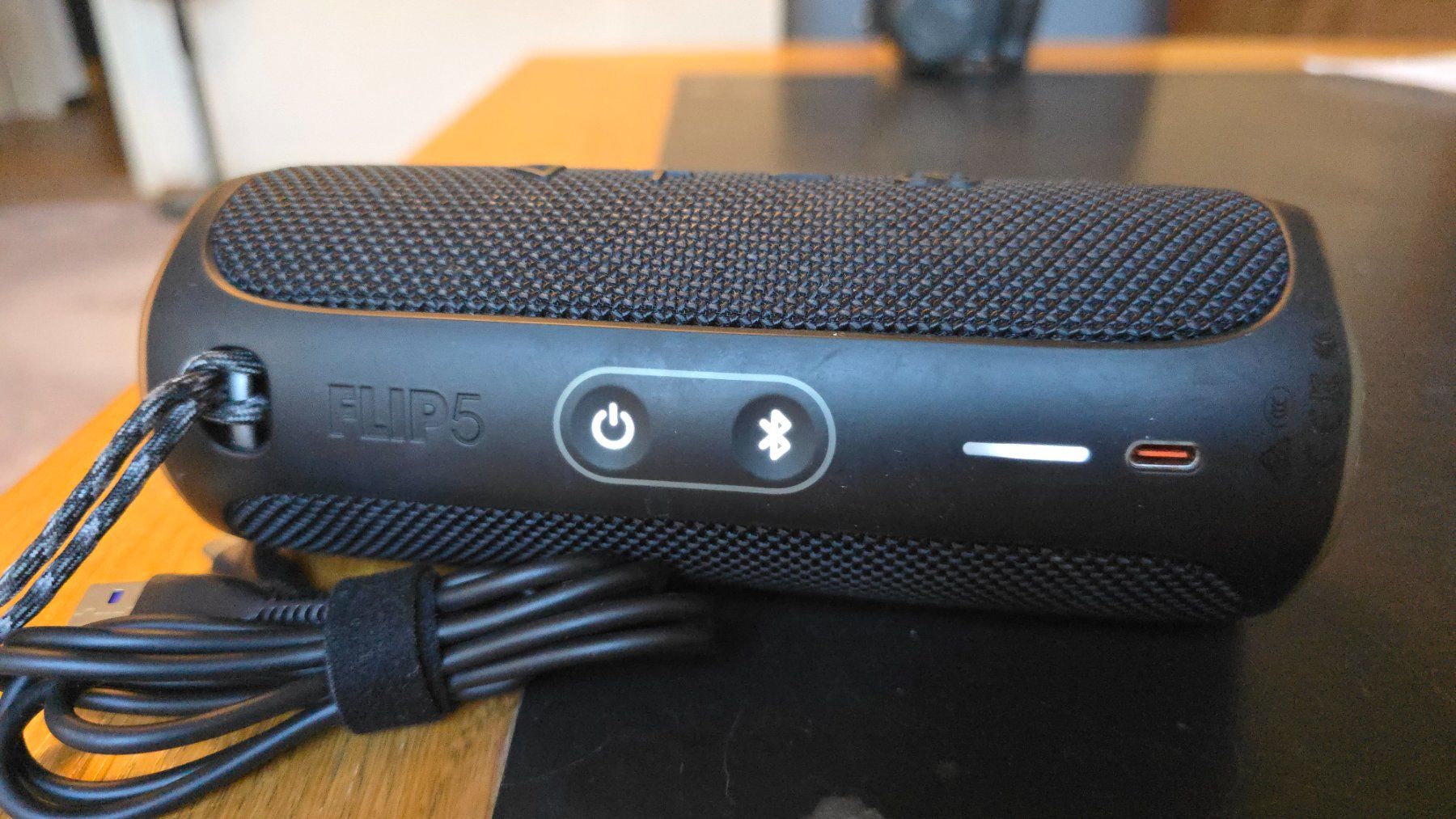 JBL Casse acustiche: JBL Flip 5 top BASS – Usato da Wallisellen venduto da theblacksheep 4