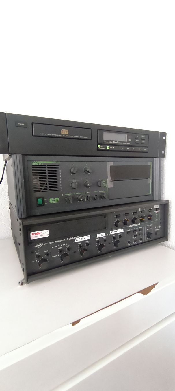Amplificatori: amplifier – Usato da Flawil venduto da zek_wm5f 3