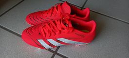 Fussballschuhe/ Nockenschuhe FG/MG, 42