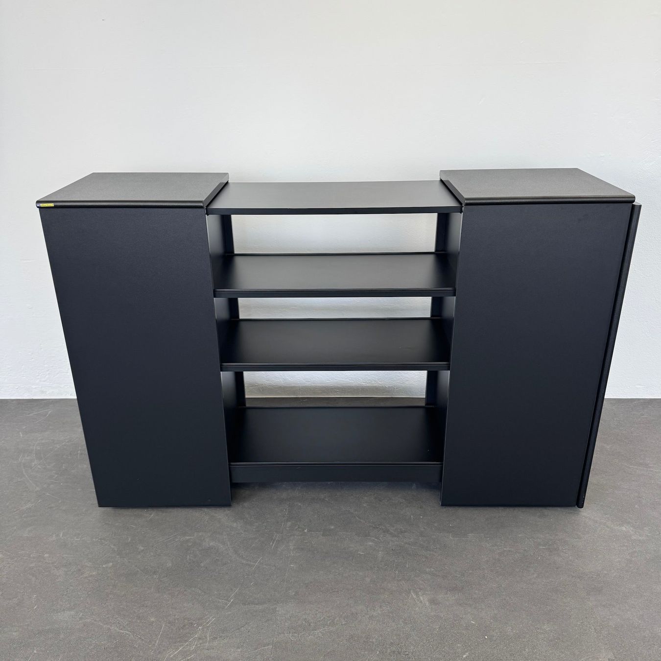 Armadi: Top Design Exclusiv Mobile Bartheke max 2470 mm breit – Usato da Schönenwerd venduto da mcofficeshop 2