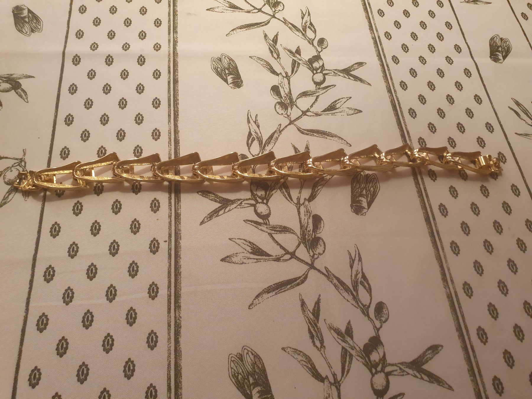 Givenchy Ketten: Givenchy collier vintage – Gebraucht aus Genève von GenevaLuxury 6