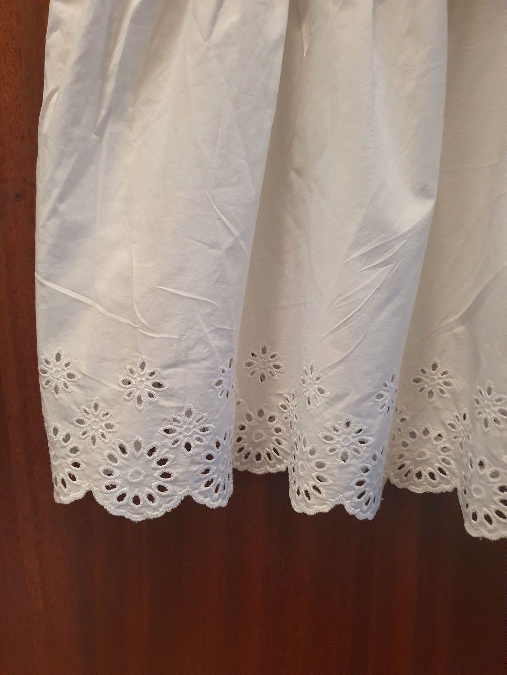Top: Top in cotone e pizzo di Sangallo – Usato da Davesco-Soragno venduto da dvf_7h6d 1