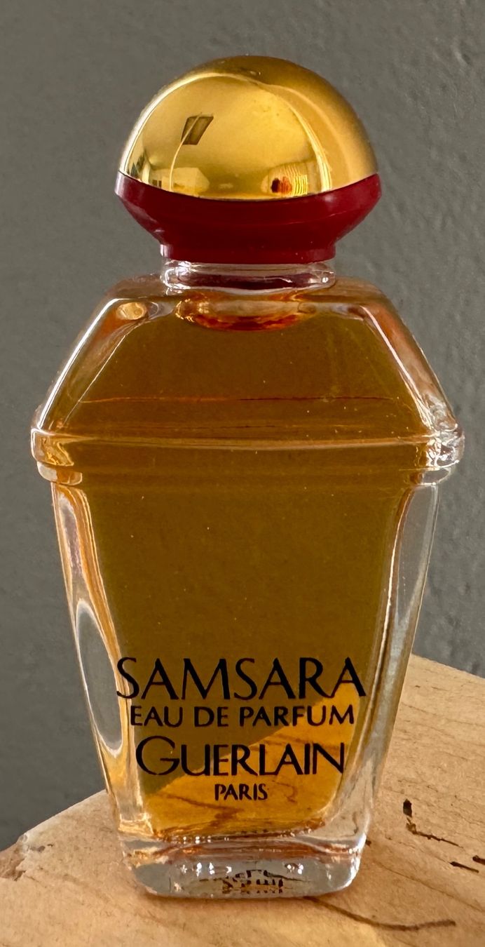 Guerlain Profumi & Eau de Toilette: SAMSARA GUERLAIN Parfum-Miniatur EDP 7.5 ml – Usato da Rothrist venduto da Luckywinner