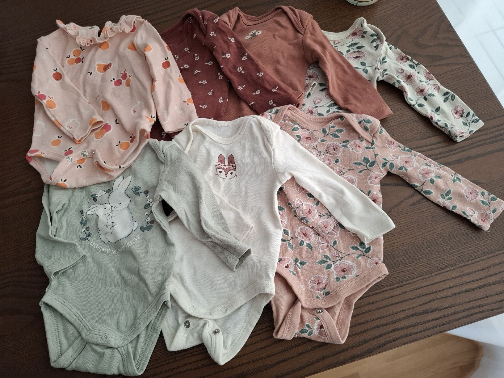 Lotti & Set di vestiti: Kleiderpaket 56/62/68 – Usato da Bern venduto da fabienneste 1