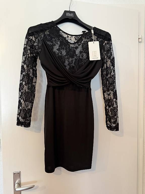 Robes: Kleid, Gr S, neu – Neuf avec emballage d'origine à Gossau SG par cuk_fyc6
