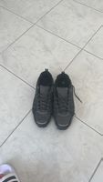 Herren Sportschuhe dunkelgrau Grösse 44