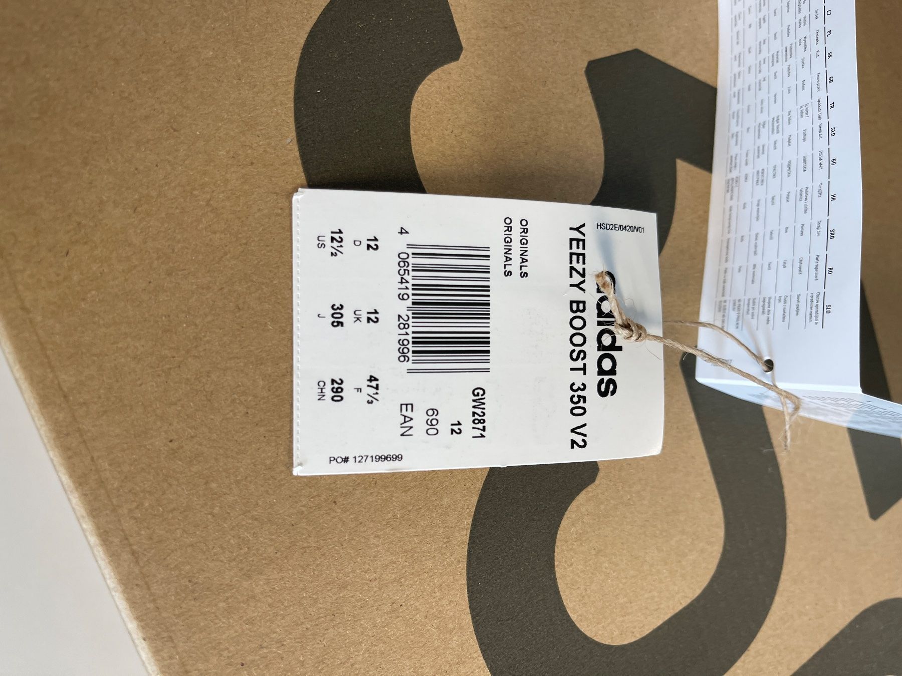 Adidas Scarpe da uomo: Yezzy Boost 350 V2 / Gr. 47 1/3 – Nuovo (secondo la descrizione) da Bachenbülach venduto da SimVal01 7