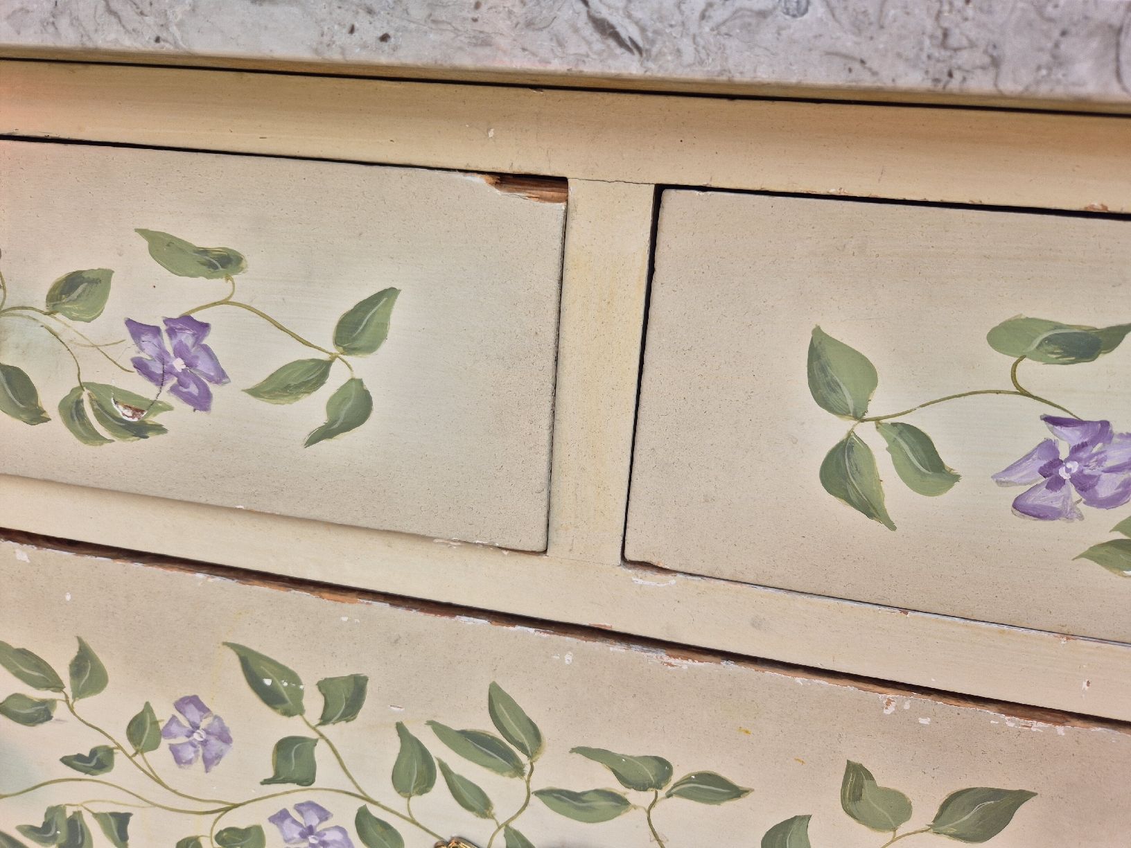 Commodes: Kommode Vintage, alt – D'occasion à Vilters par Fleiflomi 1
