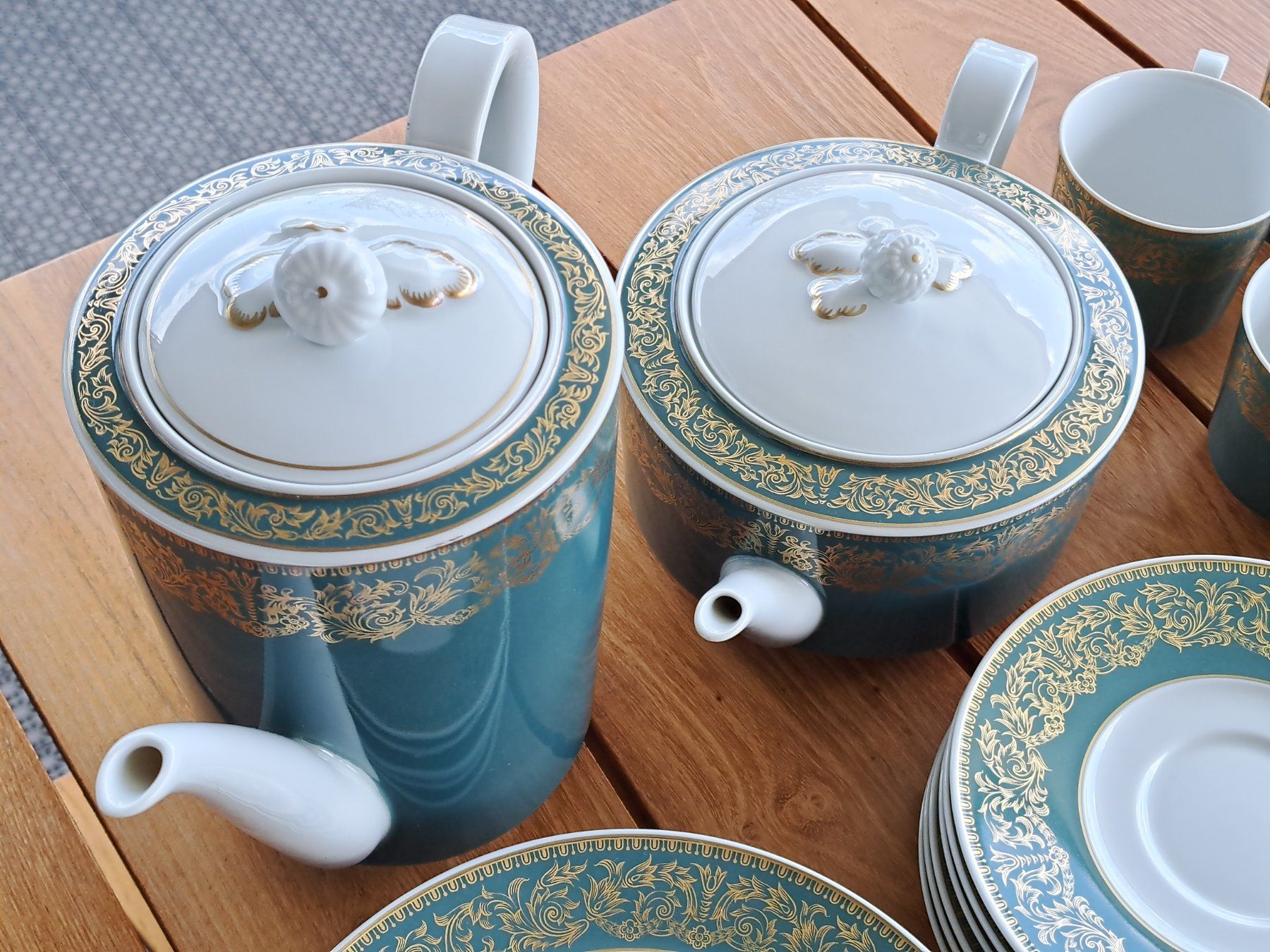 Set di piatti: Langenthal Château Kaffee-/Teeservice, 22-teilig – Usato da Balgach venduto da Redstorm2012 2