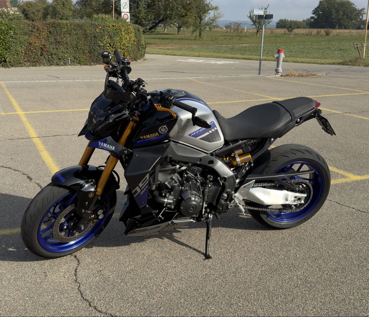 Yamaha Strasse: Yamaha MT09 SP – Gebraucht aus Rickenbach Sulz von YamahaMT09-SP 3