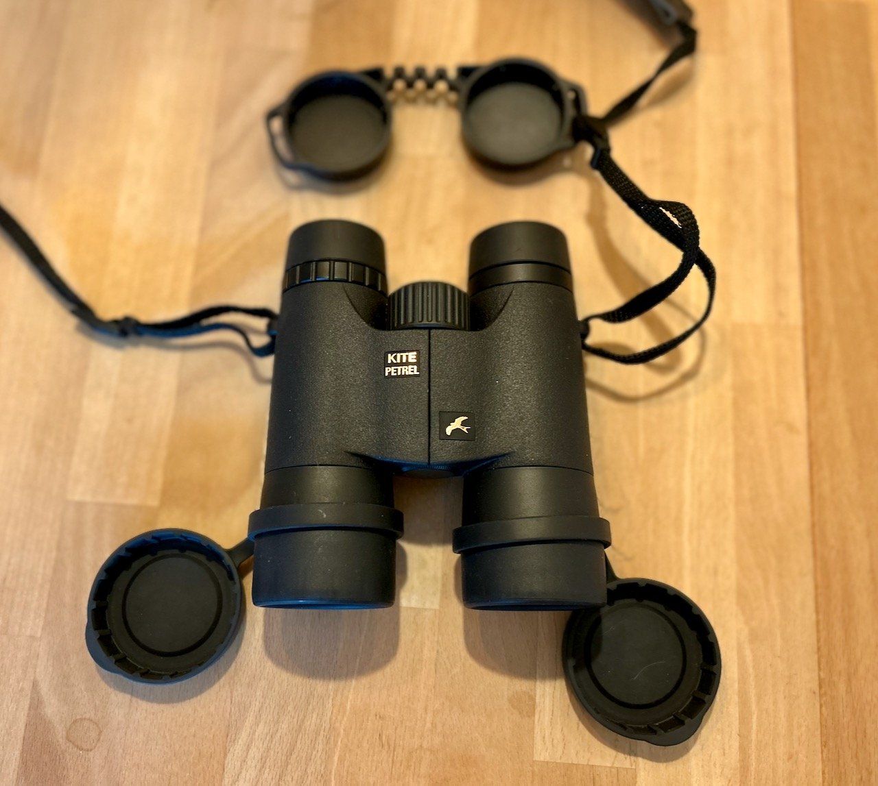 Binocoli: Fernglas von Kite Optics 10x42 – Nuovo (secondo la descrizione) da Winterthur venduto da The_Dragonfly 1
