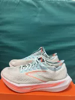 Laufschuhe Brooks Hyperion weiss orange Grösse 40.5 