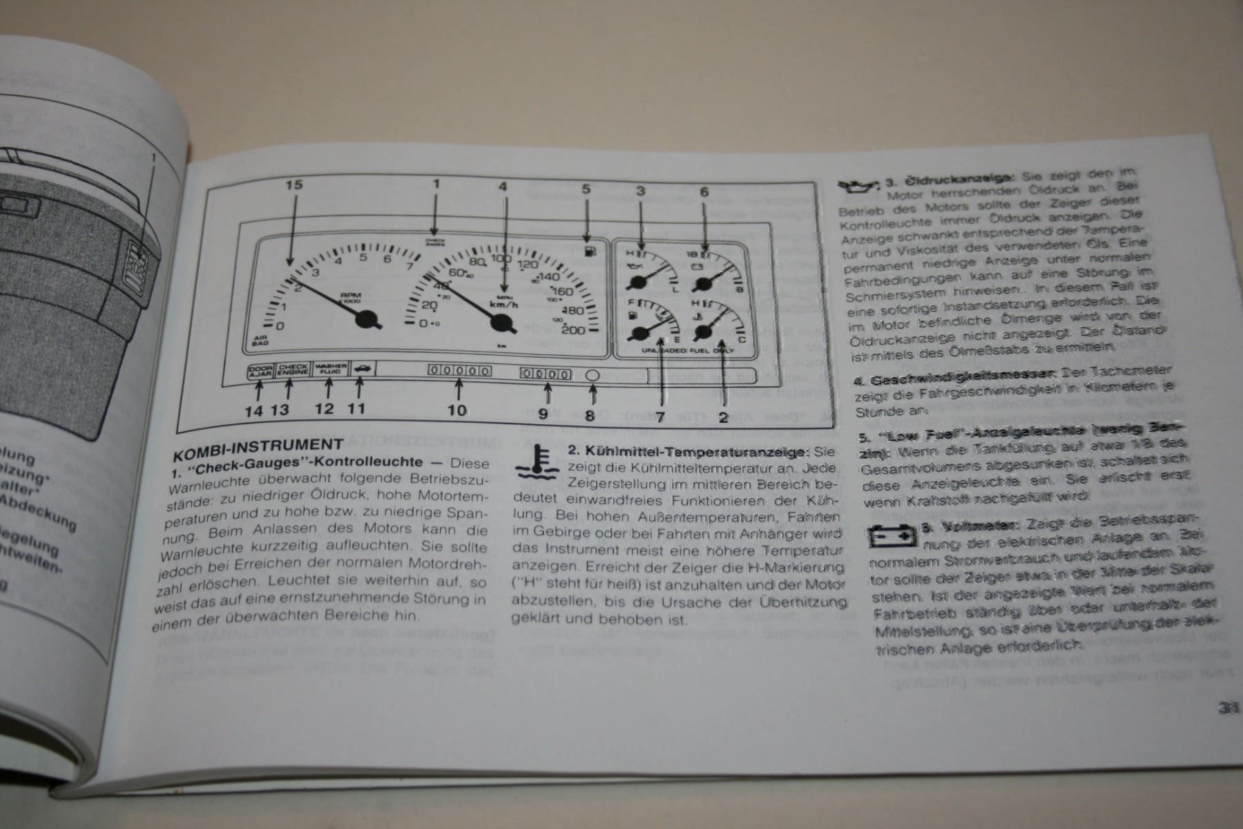 Chrysler Documenti: Manuel d'entretien Chrysler Voyager – Usato da Le Locle venduto da skycomputer 1