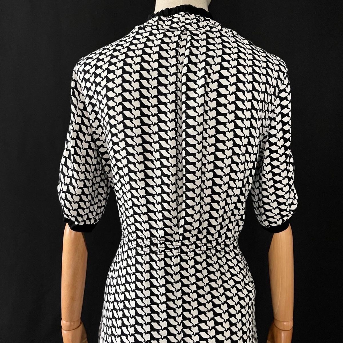 Escada Vestiti: ESCADA Dress – Nuovo (secondo la descrizione) da Freienbach venduto da Avviivva_Shop 4