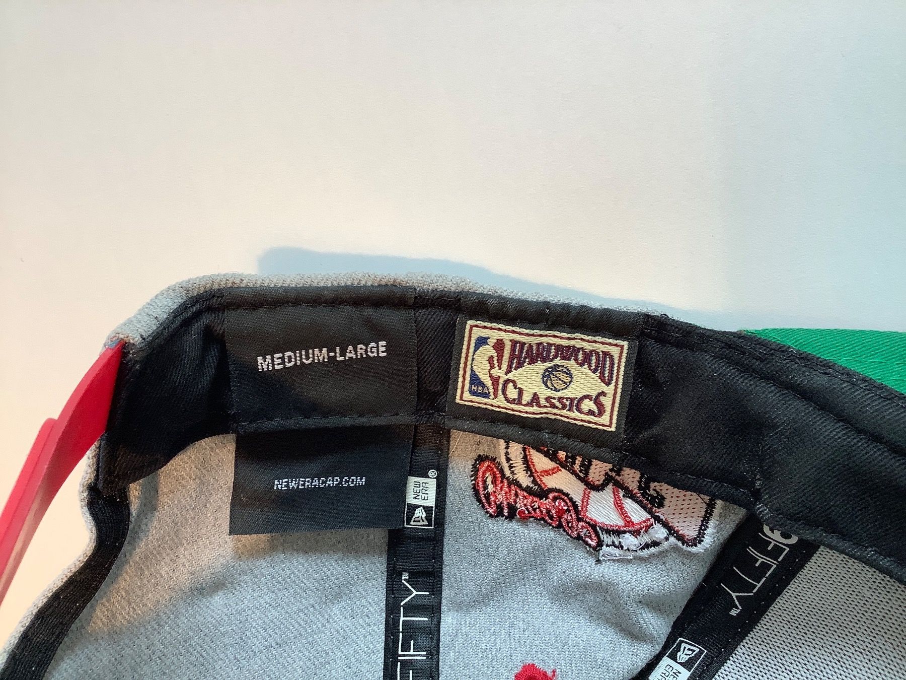 New Era Copricapi, berretti & cappellini: Capi – Usato da Triesen venduto da Boston5 2