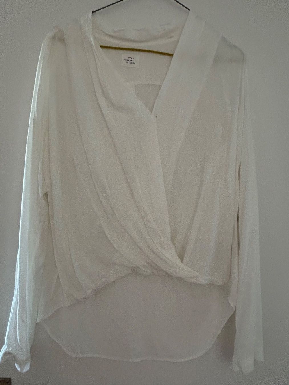 Opus Camicette: Leichte weisse Bluse von Opus – Usato da Zürich venduto da silbe4
