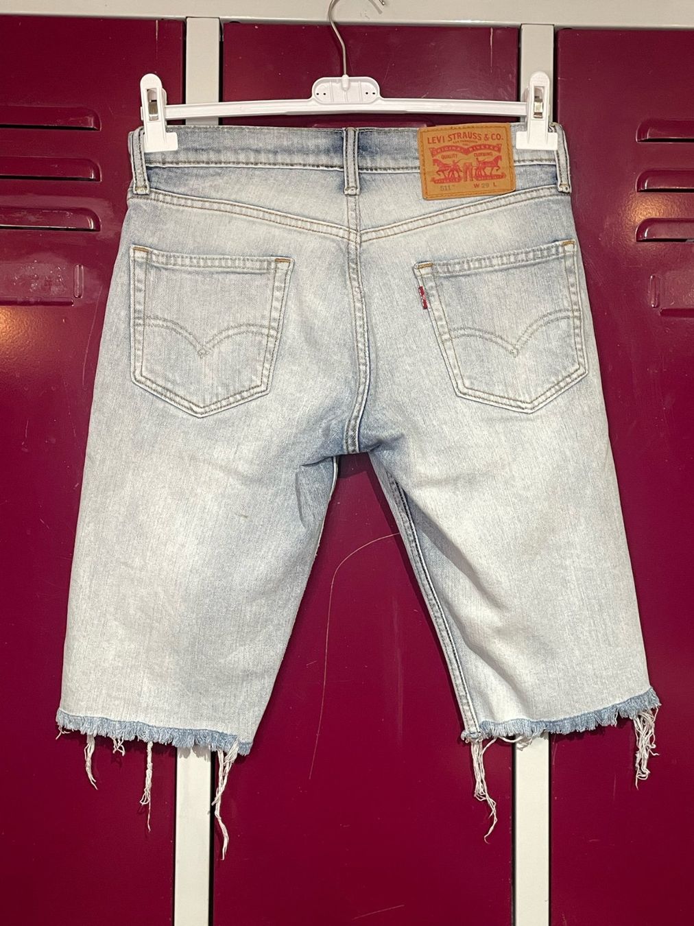 Levi's Pantaloni: LEVI'S 511 SHORTS SZ: 29 – Usato da Cortaillod venduto da Stay_Alive_vintage 1