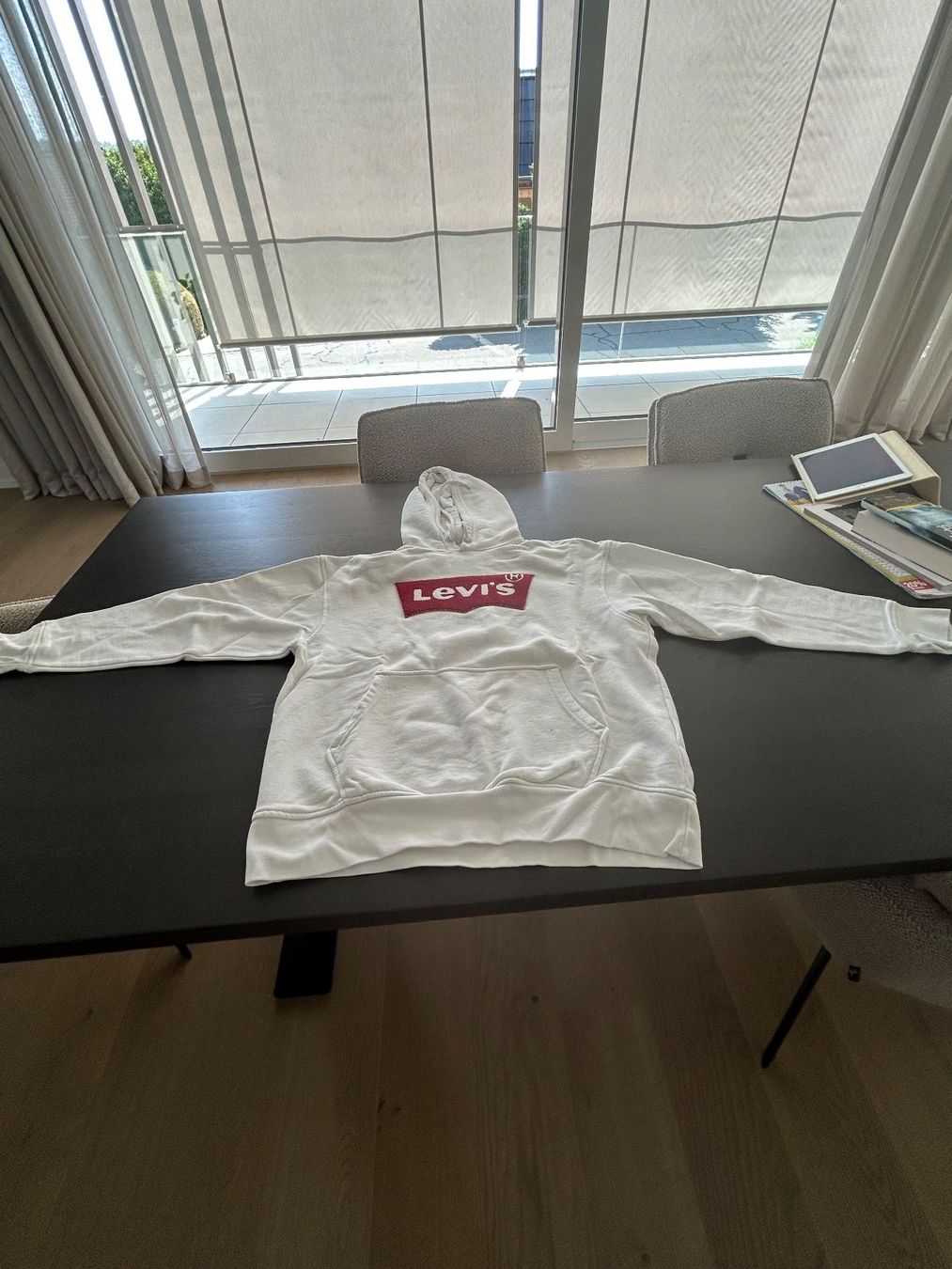 Levi's Maglioni & Felpe: weisser Levi`s Pullover – Usato da Neerach venduto da gor_jt7n