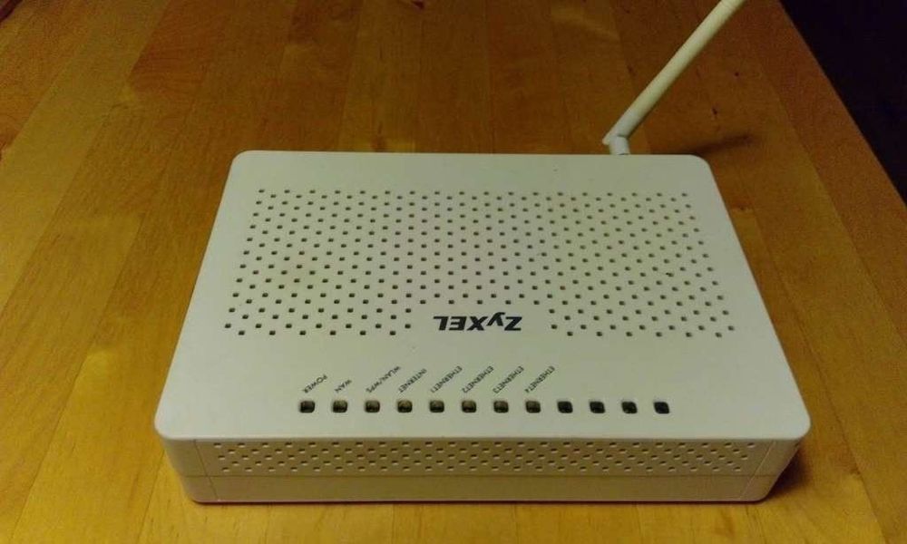 Zyxel Wireless Active Fiber Router - FSG1100HN (Gebraucht) in Basel für ...