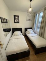 2× IKEA MALM Einzelbett komplett (90×200), schwarzbraun 