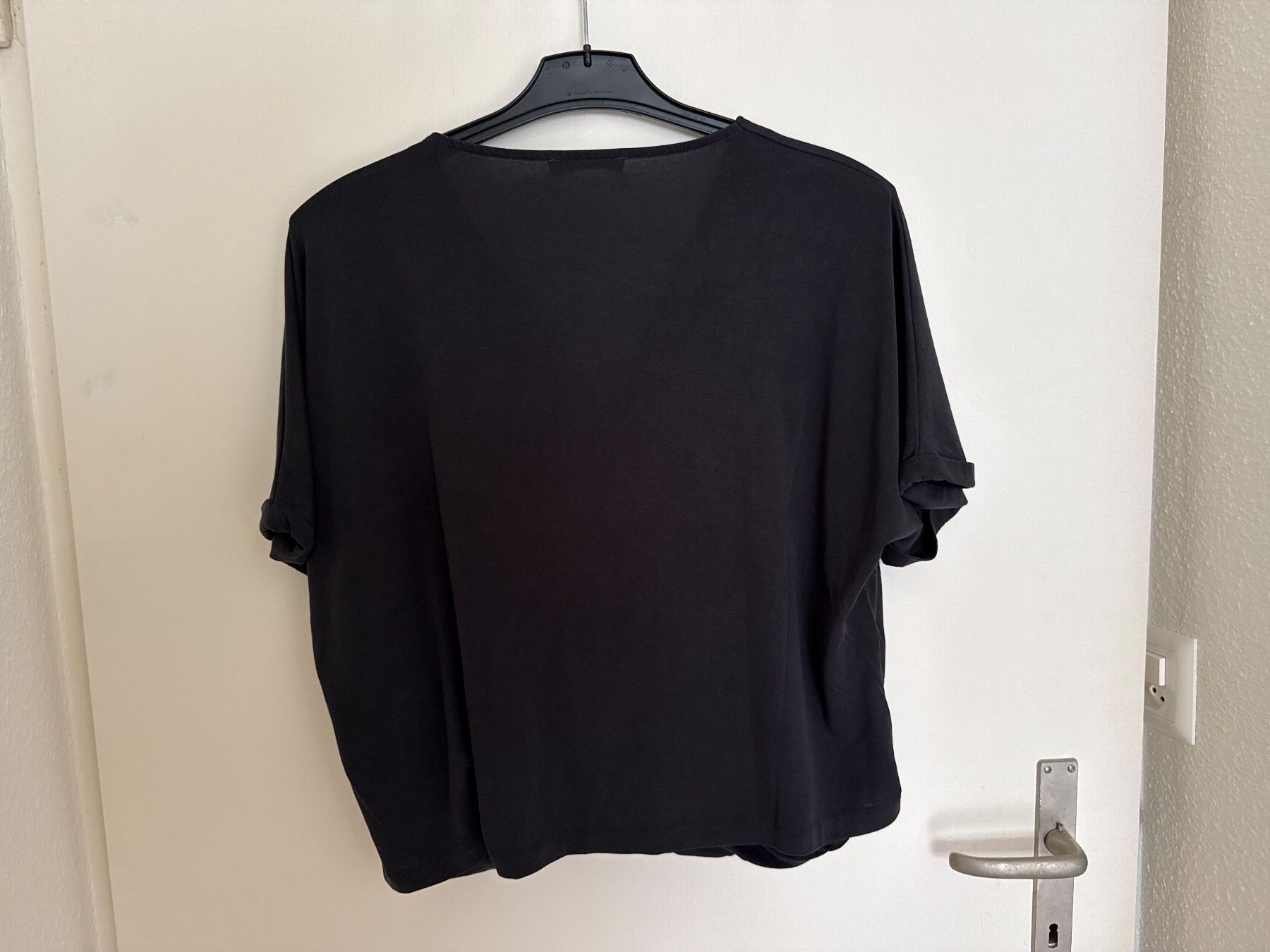 Mango Blusen: Bluse MANGO Basics EUR M – Gebraucht aus Horgen von linuxrp 3