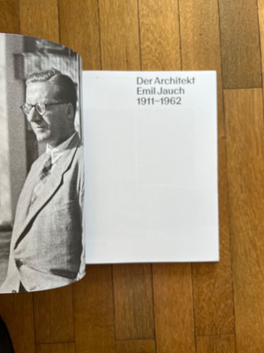 Libri: Die Schulbauten Emil Jauchs – Usato da Obfelden venduto da Zocci 1