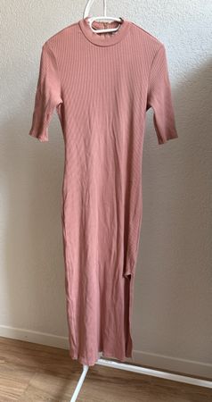 Longue robe moulante bodycon saumon Ivyrevel, t.M/38