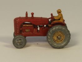 Matchbox Lesney 4A Massey Harris Tractor OVP