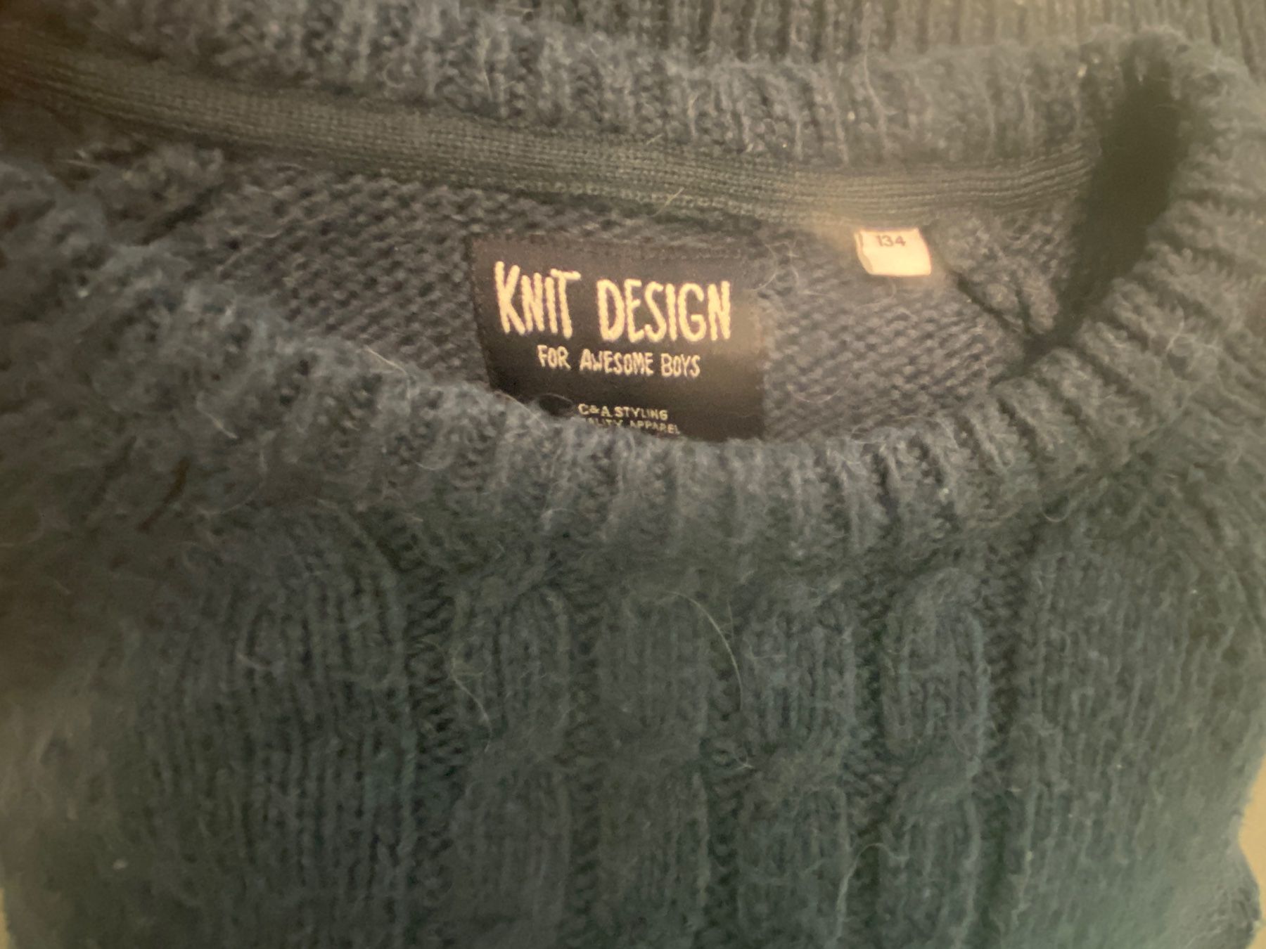 C&A Maglioni & Felpe: Warmer Winter Pullover Grösse 134 C&A – Usato da Glattbrugg venduto da riseca 4