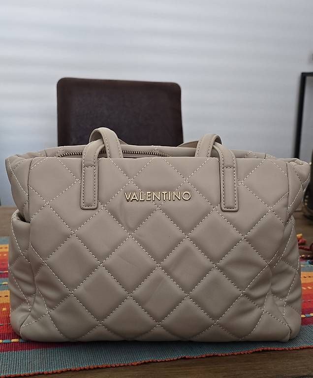 Borse da donna: Valentino Bag  – Usato da Schlieren venduto da kat_t6xw 3