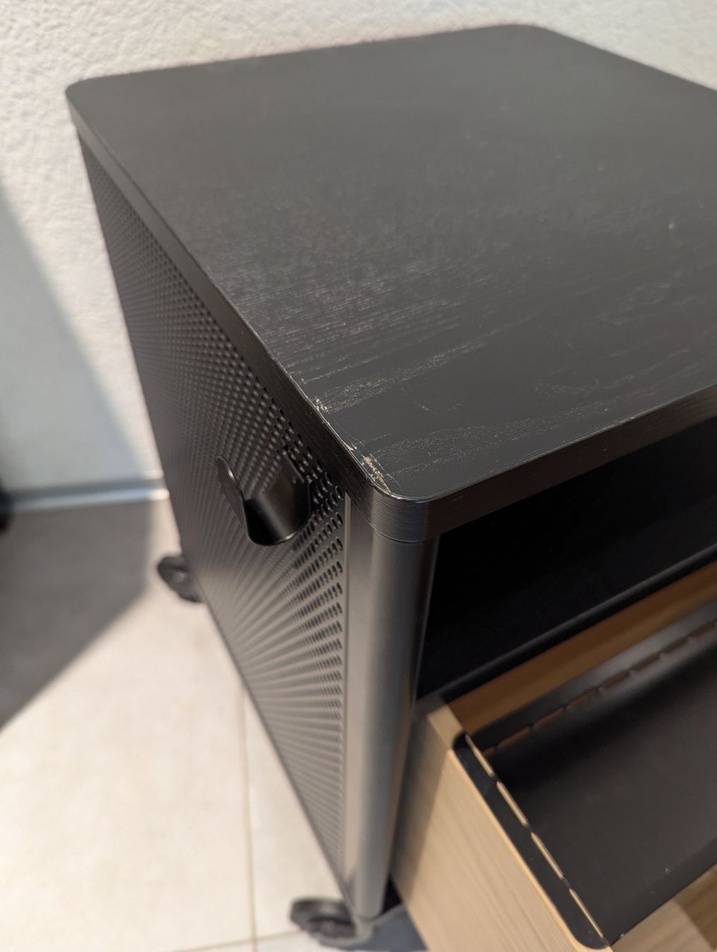 Ikea Korpus: IKEA BEKANT Rollladenkorpus, gebraucht – Gebraucht aus Herznach von rom_9rks 3