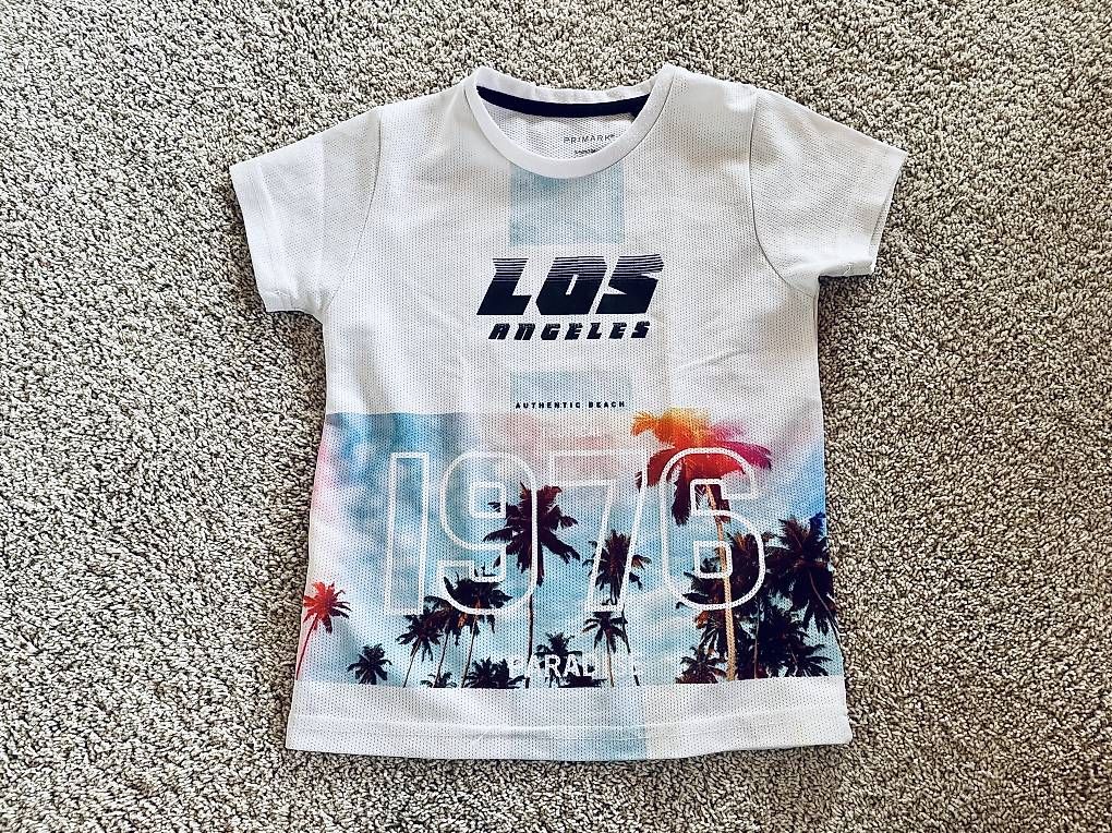 Primark Camicie, T-shirt & Polo: LA Shirt – Usato da Herisau venduto da Ciaoschein