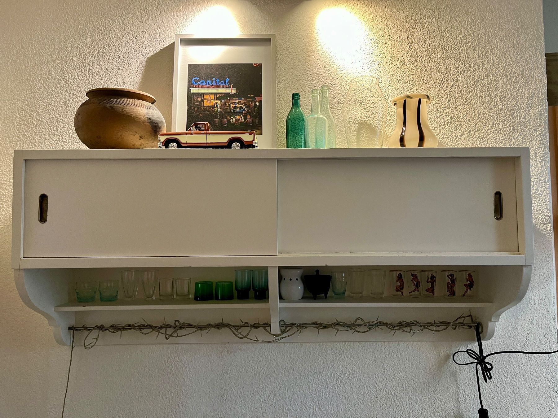 Armadi: Wandschrank Küche Vintage – Usato da Zürich venduto da zhaener