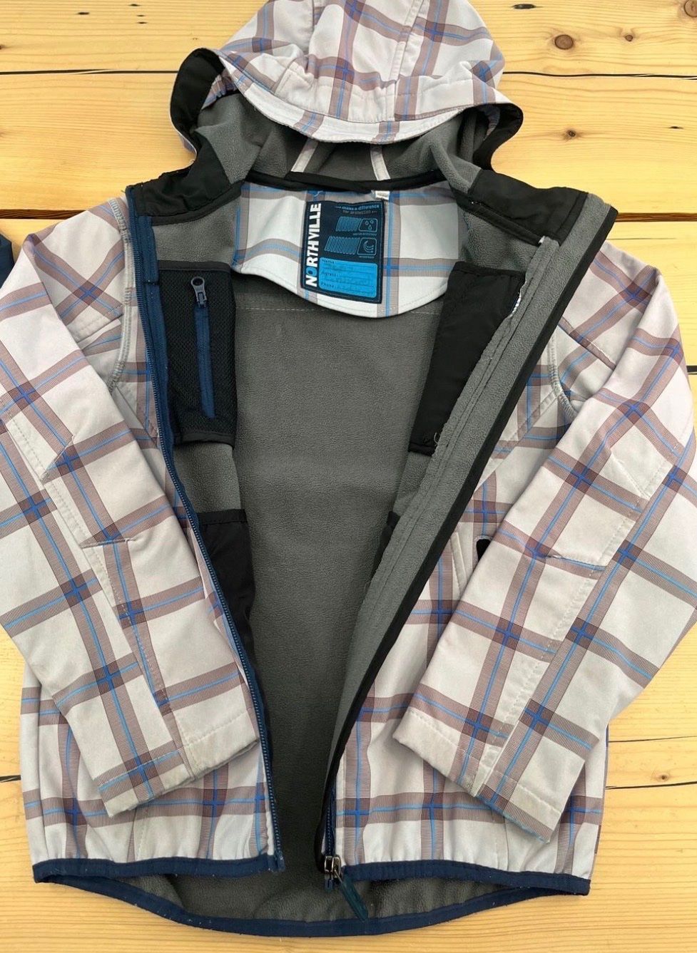Reima Giacche & Cappotti: Reima Regenjacke / Jacke 128 +gratis Softshelljacke 134 – Usato da Davos Dorf venduto da AJRMBA 5