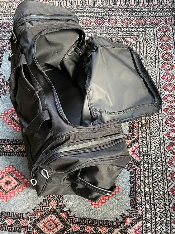 Borse: Genjale Sport- und oder Reisetasche – Usato da Männedorf venduto da enzian022 2