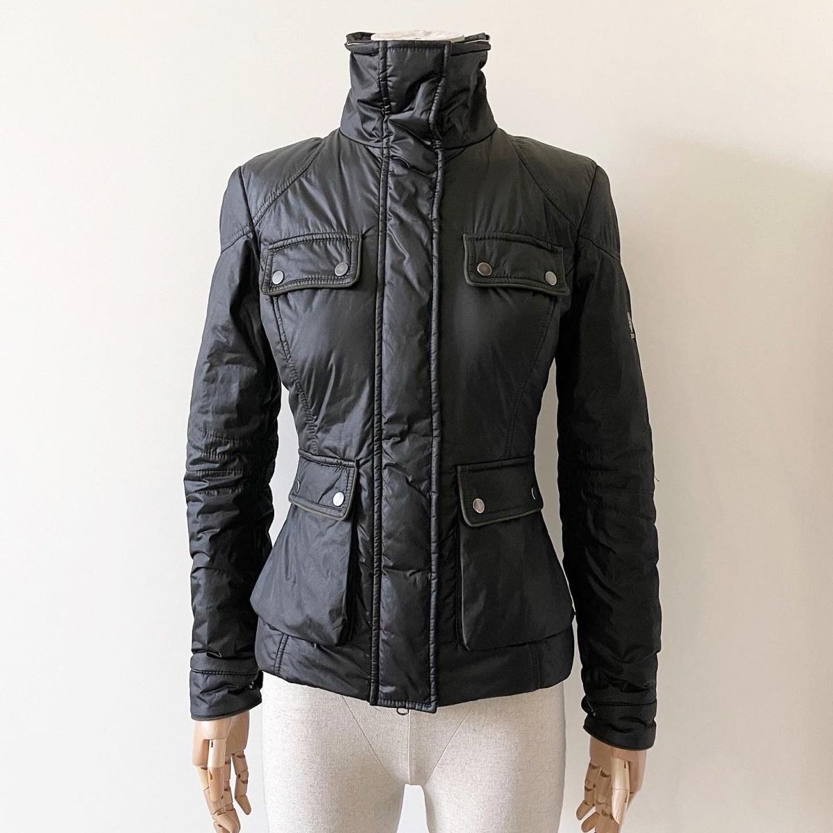 Belstaff Giacche: BELSTAFF Jacket – Nuovo (secondo la descrizione) da Emmen venduto da Avviivva_Com2023