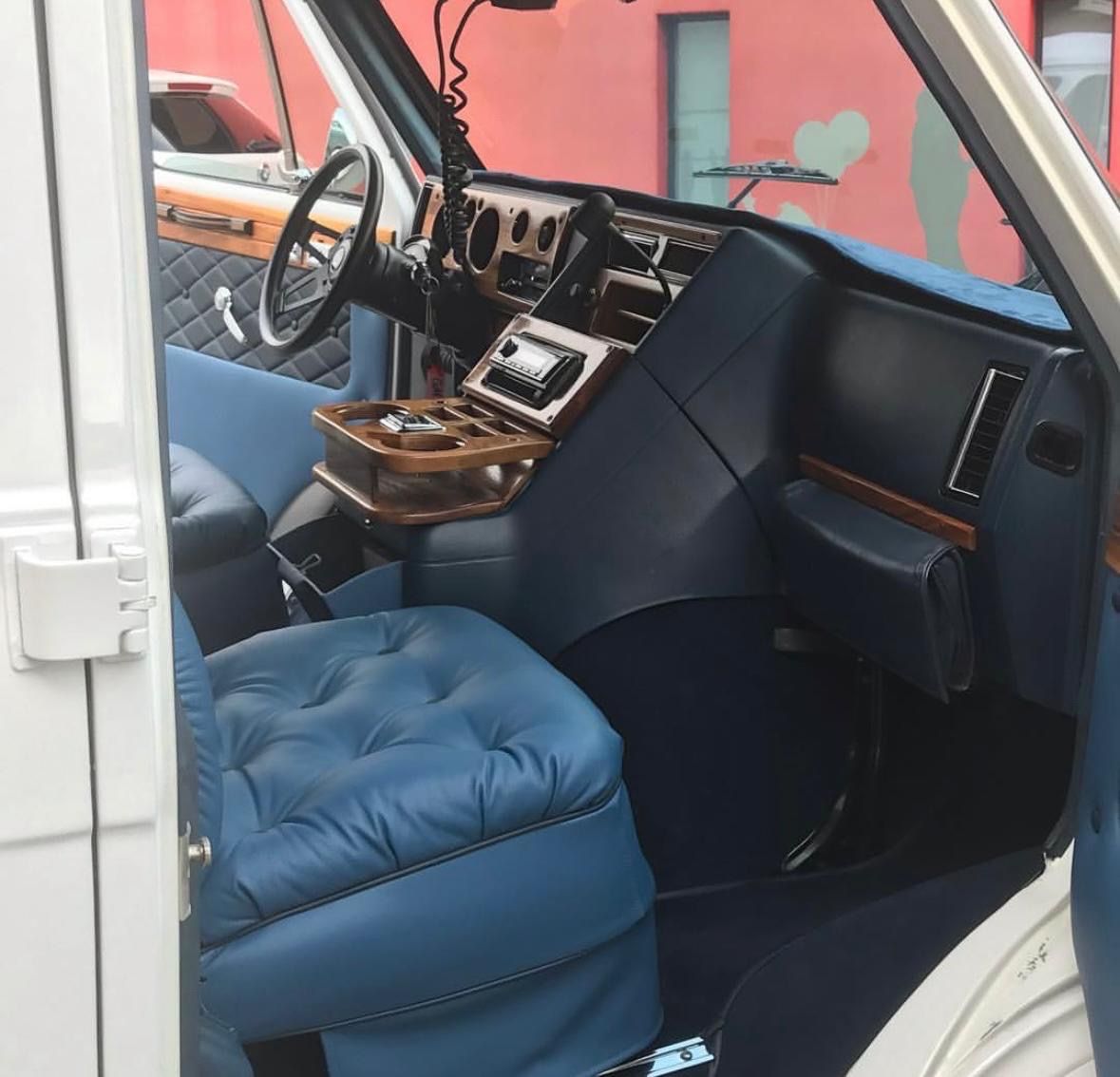 Chevrolet Automobili: Chevrolet / GMC Vandura 2500 – Usato da Eschenbach SG venduto da Rogera2 2