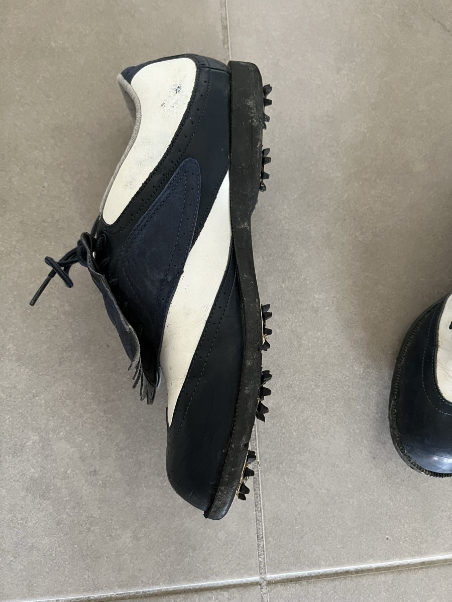Scarpe da donna: Chaussures golf femme Wingtip 41 1/3 – Usato da Territet venduto da miryamv 1