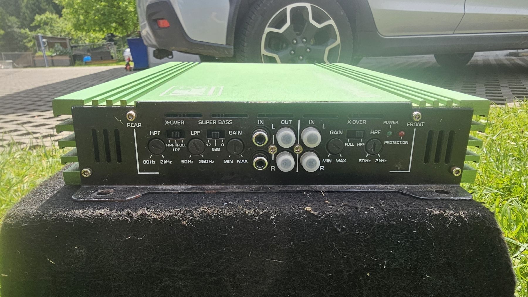 Amplificatori: Green Force 4/3 Kanal Verstärker 1000 Watt max.  – Usato da Goldau venduto da Mar-tin