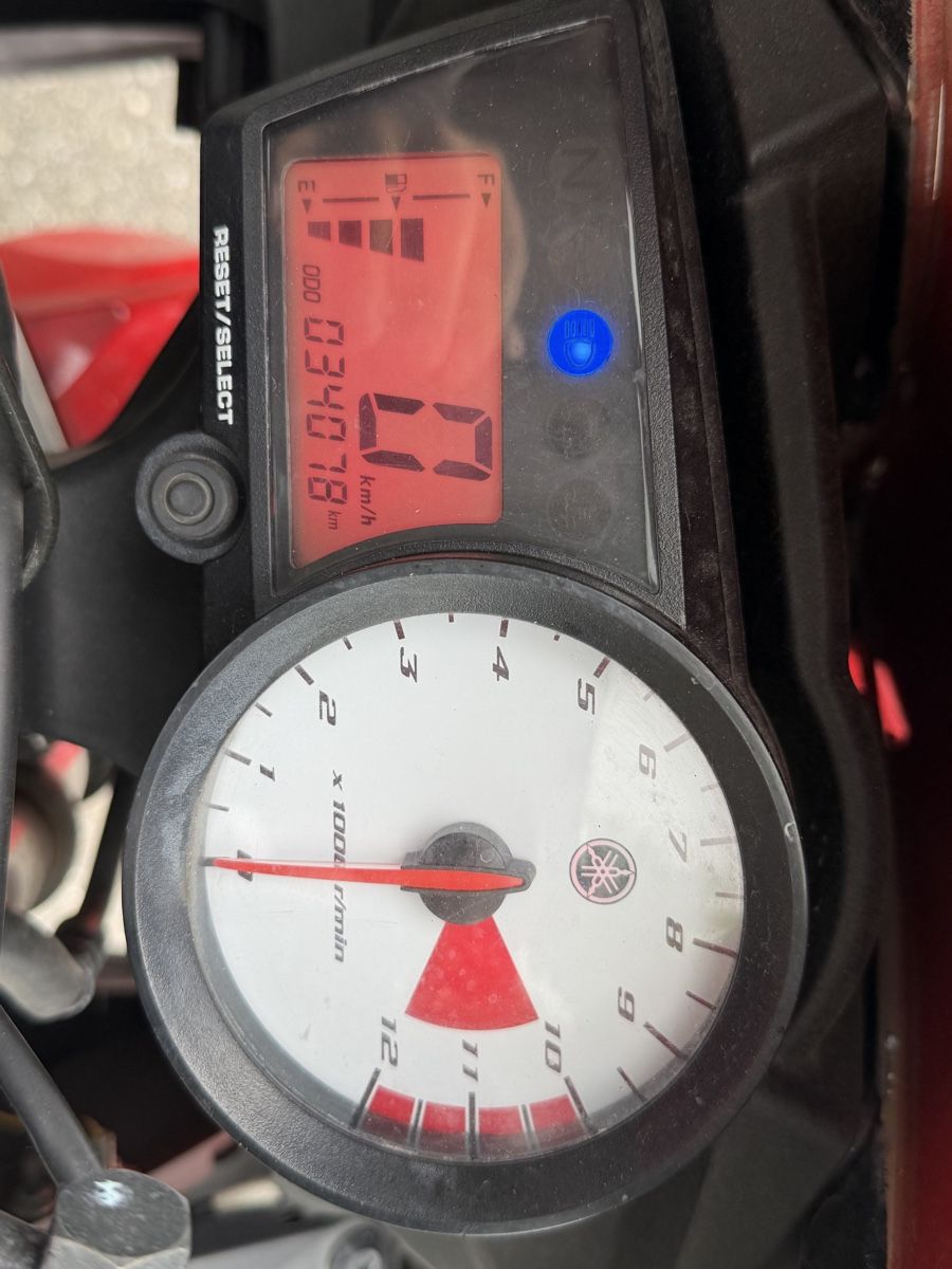 Yamaha Strada: YAMAHA YZF-R125 2009jg  – Usato da Zullwil venduto da Autocentersalii 5