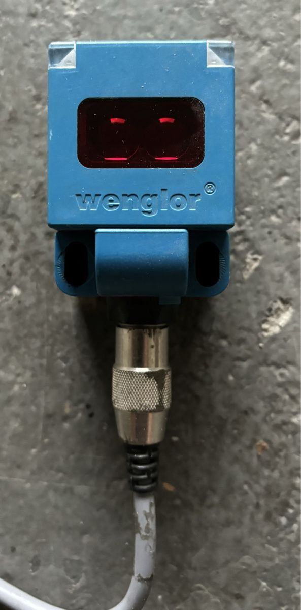 Componenti elettronici: Wenglor Lic20PC13 Lichtschranke – Usato da Luzern venduto da Mecgy