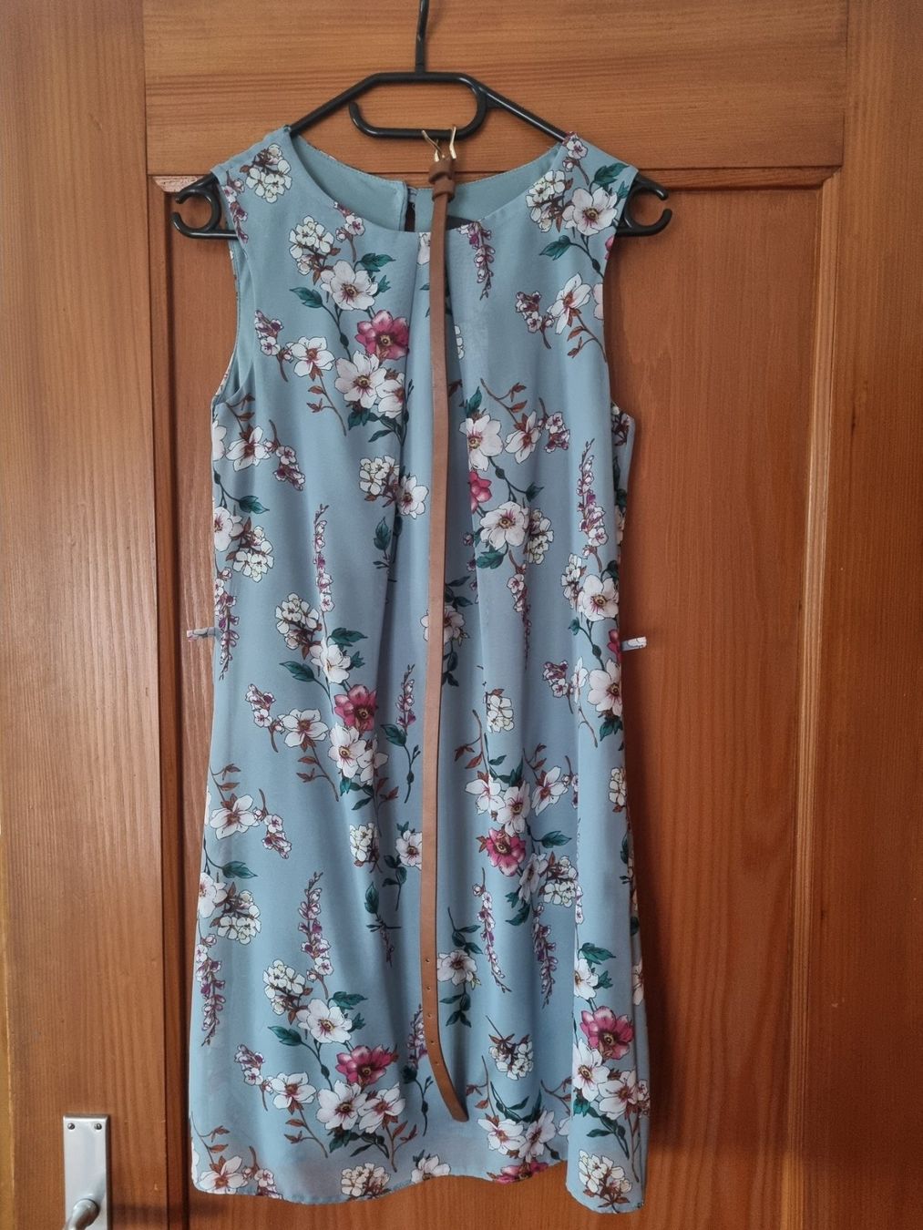 Robes: Sommerkleid – D'occasion à Toffen par fan_tv5s