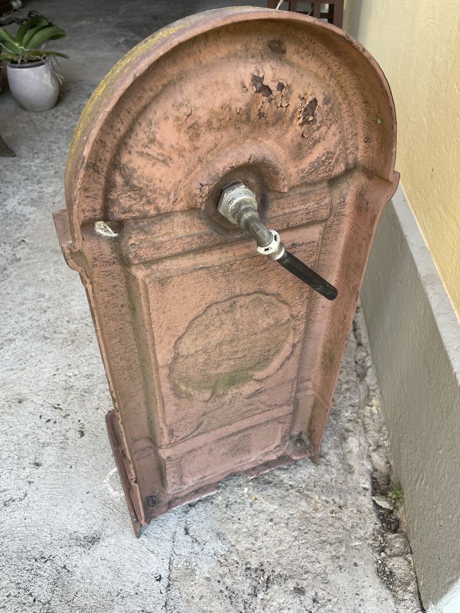 Stagni & Fontane ornamentali: Gusseisen Brunnen – Usato da Villnachern venduto da socondlife 4