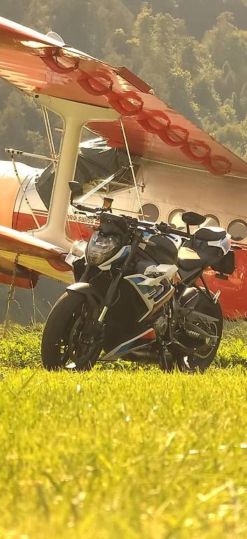 Route: BMW M 1000 R  – D'occasion à Heiligkreuz (Mels) par kaw_xn9c 1