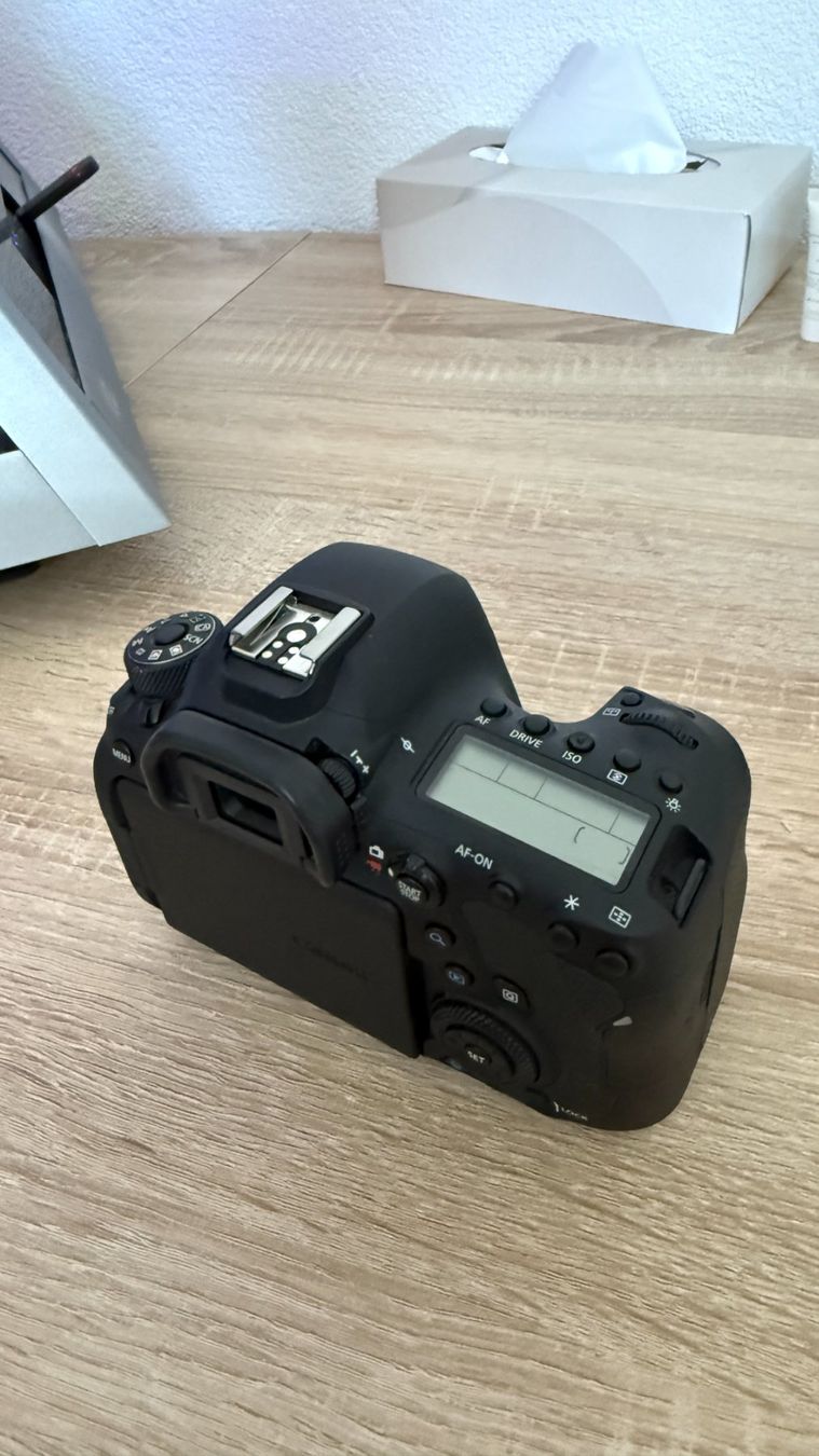 Canon Kamera: Canon EOS 6D Mark II – Neu (gemäss Beschreibung) aus La Chaux-de-Fonds von lio_2btw 1