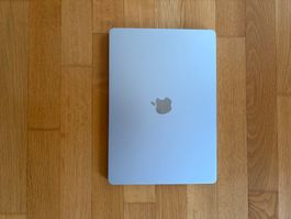Macbook Air m5 2026 - damaged