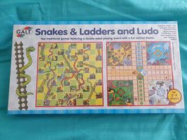 Jeu Serpents et Echelles dans son emballage
