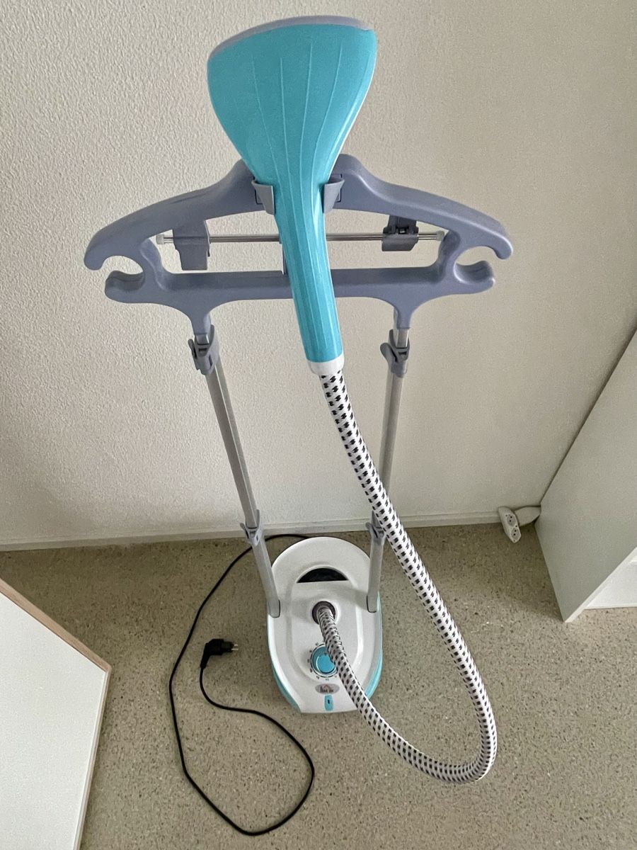 Kleiderbügel: Kleiderdampfer Steamer – Gebraucht aus Zollikofen von ande_13 2